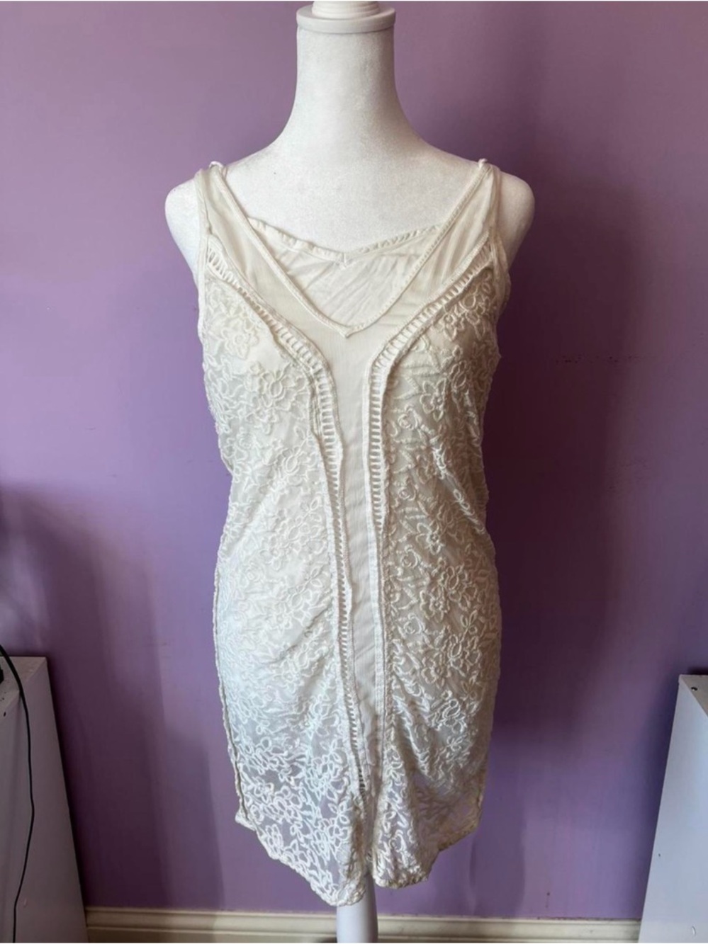 Abercrombie & Fitch Cream Lace Mini Dress size small